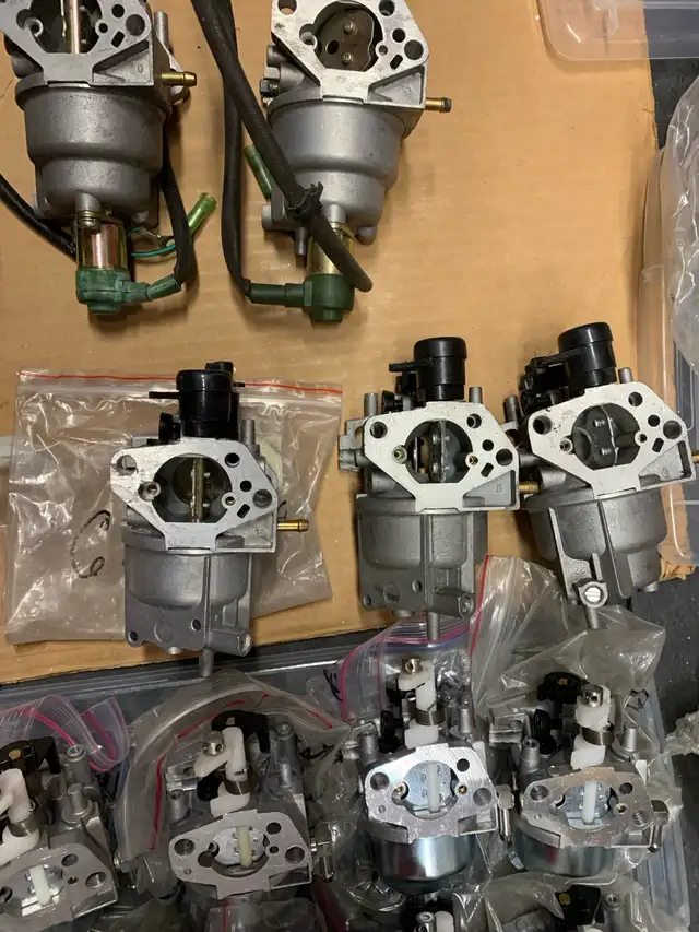 Carburetor  Lot de Carburateurs in Outdoor Tools & Storage in Gatineau - Image 4