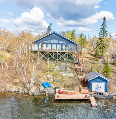 Summers coming! Start making family memories with this year round, 2450 sq ft 4BR 2 Bath gorgeous co...