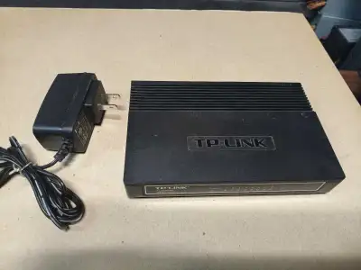 Gigabit switch 8 port TP Link TL-SG1008D, View more