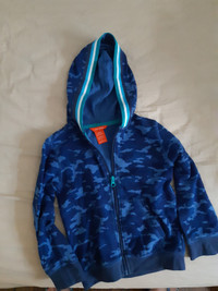 Kids hoodie size 4T-5T