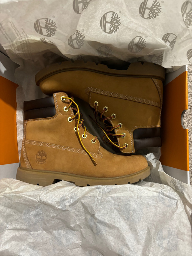 Linden wood timberland boots  in Women's - Shoes in Delta/Surrey/Langley