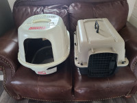 cat accesories, litter box and cage