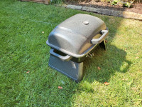 MASTER Chef Portable Single-Burner Propane Gas BBQ Grill -USED-