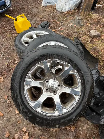 Selling a set of 4th gen Ram 1500 20" Laramie wheels and tires, complete with sensors. The tires are...