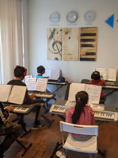 Piano/Keyboard Classes in Markham, View more