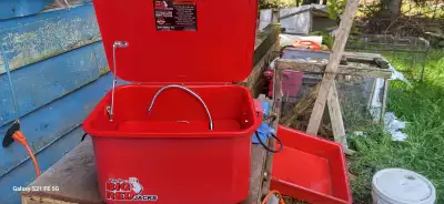 Big Red Countertop parts washer. Price is negotiable.