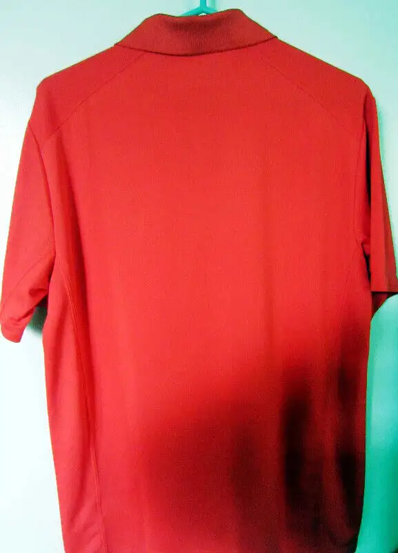 Nike Golf  Shirt Size Medium (JJD-00163234911366403124