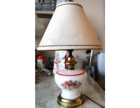 Vintage milk glass table lamp