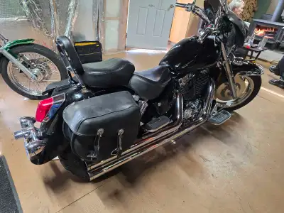 2001 Honda Sabre 53000 miles will trade for sled of equal value