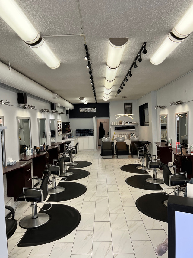 Full time/part time chair rental available  in Hair Stylist & Salon in Calgary - Image 3