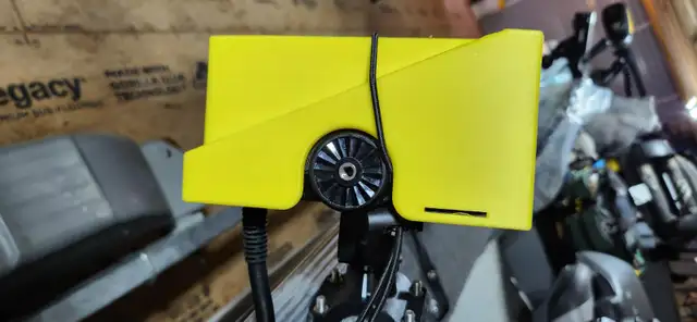 Lowrance Active Target 2 Transducer in Fishing, Camping & Outdoors in Owen Sound - Image 3