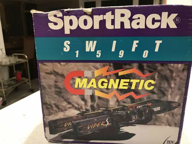Magnetic Sports Rack/Carrier in Ski in North Bay - Image 8