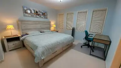 1 spacious and well-lit room with solarium on the upper floor for single occupancy in a warm and wel...