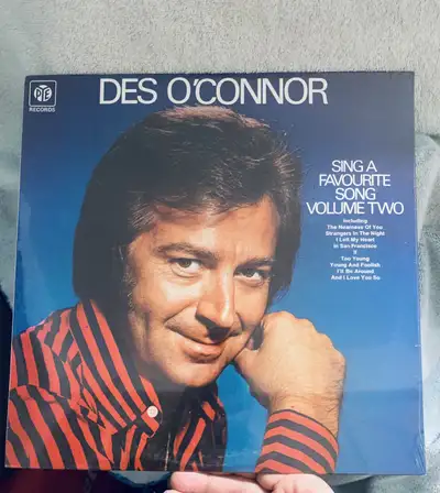 Des O'Connor - Sing a Favourite Song Volume Two (Vinyl Lp), View more