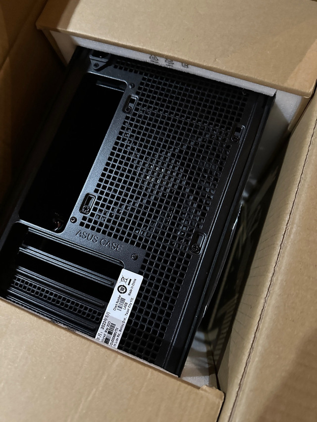 Asus Prime AP201 MicroATX Mesh Small Tower Case - Black in System Components in Oakville / Halton Region - Image 3