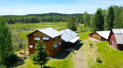 2 Bdrm, 1/2 of Duplex, on Acreage off grid in Horsefly