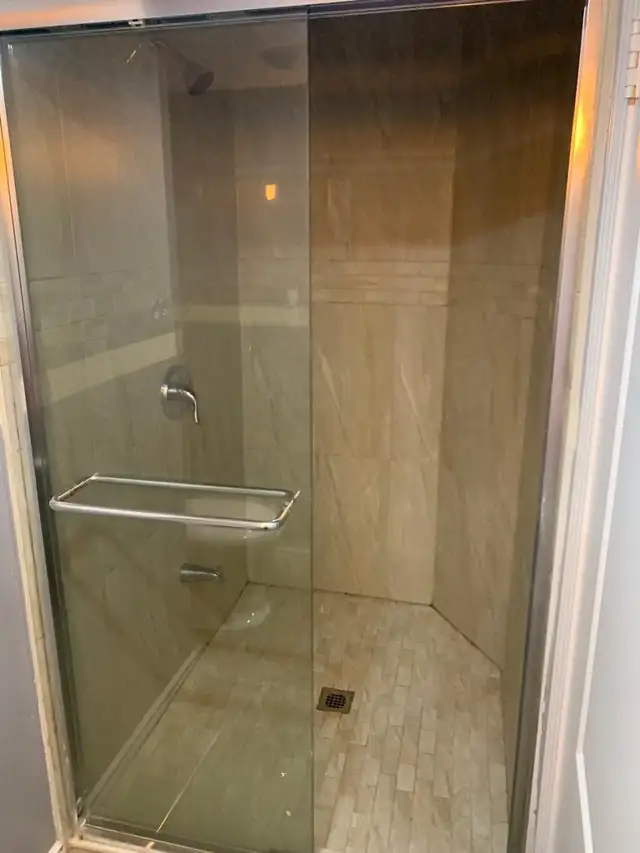 Private Room for rent in Mississauga heartland immediate in Room Rentals & Roommates in Mississauga / Peel Region - Image 9