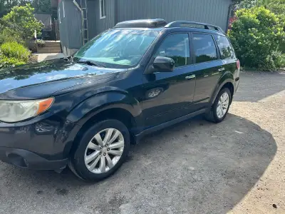 Very clean non smoker 2011 Forester with 225k! Don’t look past this one, 2nd owner that does need ti...