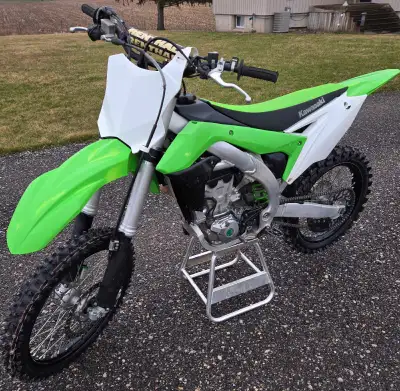 Selling our KX 450f. Clean, well maintained, serviced reg., 3rd owner. No longer riding. Asking 4400...