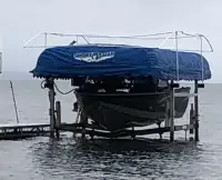 3000 lb ShoreMaster Boat Lift