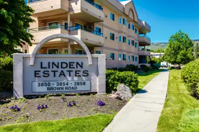Immaculate two bedroom condo in desirable Linden Estates. Low strata fees of only $375 and open RV p...