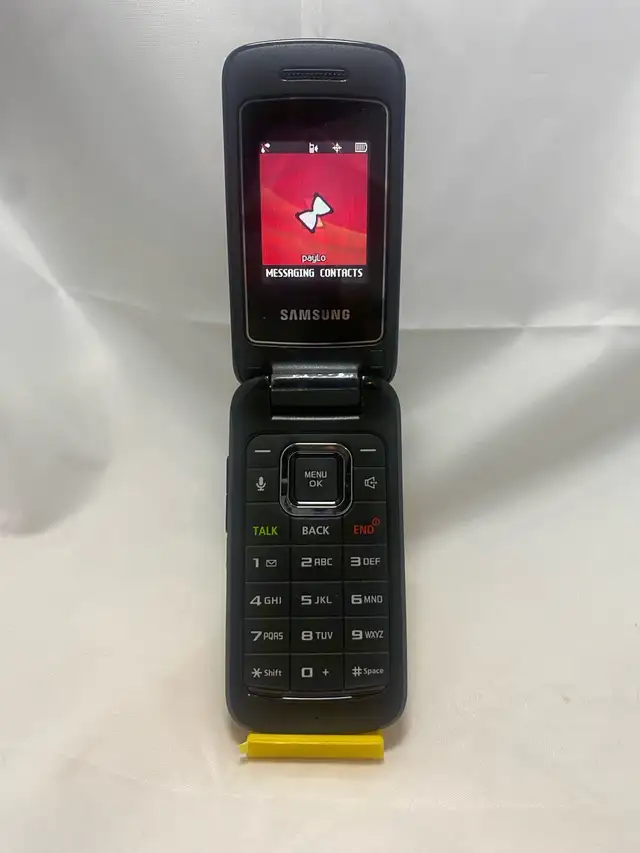 Samsung Entro flip phone cell phone (SPH-M270) in Cell Phones in Tricities/Pitt/Maple - Image 2