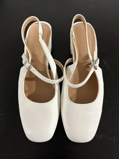 White vintage style shoes, View more