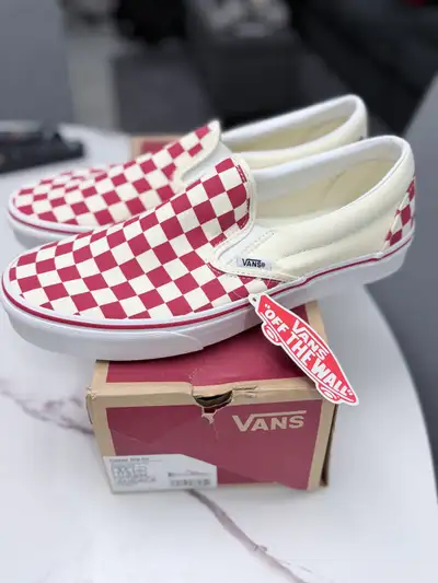 Vans Slip-On Mens Size 9.5, View more