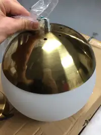 White and Gold Pendant Light Lamp Chandelier - Ceiling Decor