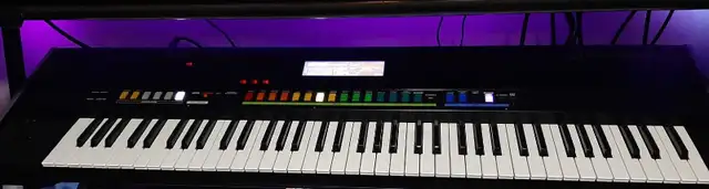 Roland Jupiter 50 in Pianos & Keyboards in Strathcona County - Image 2