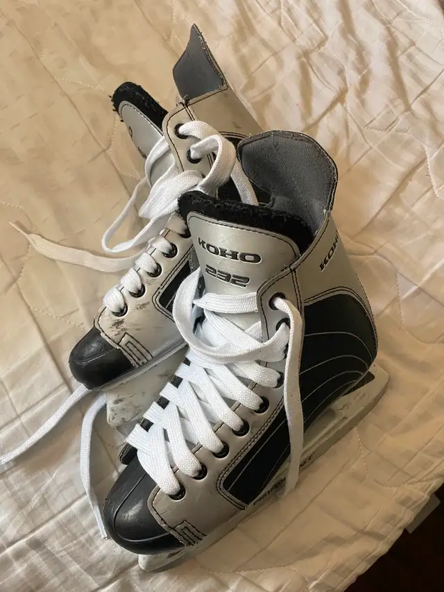 Koho hockey skates in Hockey in Calgary - Image 2