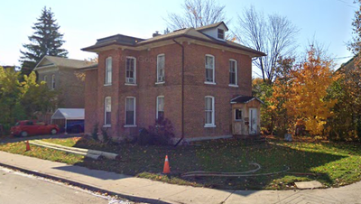 One Bedroom Apartment Available to 55+ person(s), Main Floor of House, Bright and Spacious, Lots of...