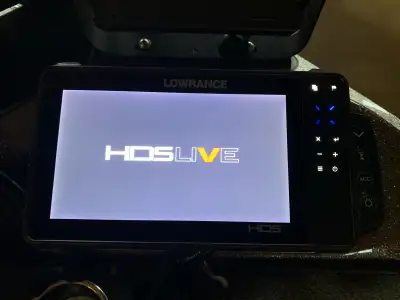 Lowrance HDS Live 9, View more