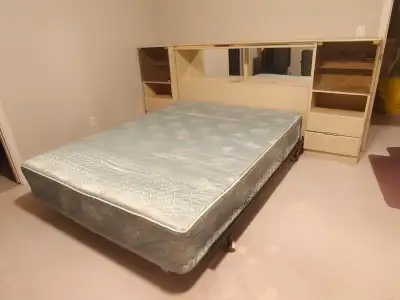 ★★QUEEN BED WITH WHITE HEADBOARD★★, View more