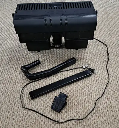 Emperor 400 aquarium filter for tanks up to 80 gallons. Uses Marineland Rite-Size E cartridges. Dual...