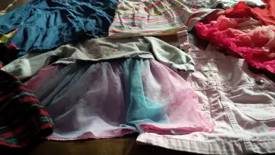 12 Very Pretty Toddler Dresses, Size 3T, Near New and Clean, View more