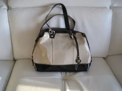 Sacoche en cuir véritable, View more