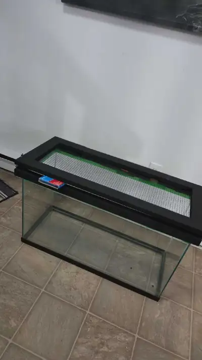 terrarium / vivarium / aquarium, View more