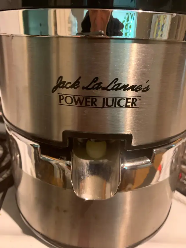  Jack Lalanne’s power juicer - new - never used63235066852737121