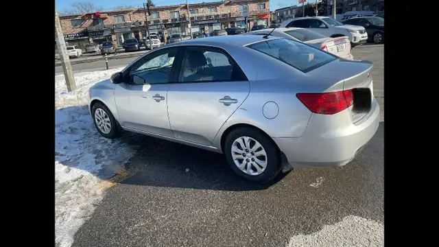 Kia Forte 2012 in Cars & Trucks in City of Montréal - Image 3
