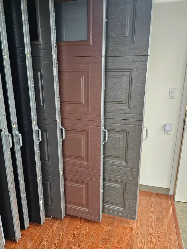 Garage Doors573776334254909444