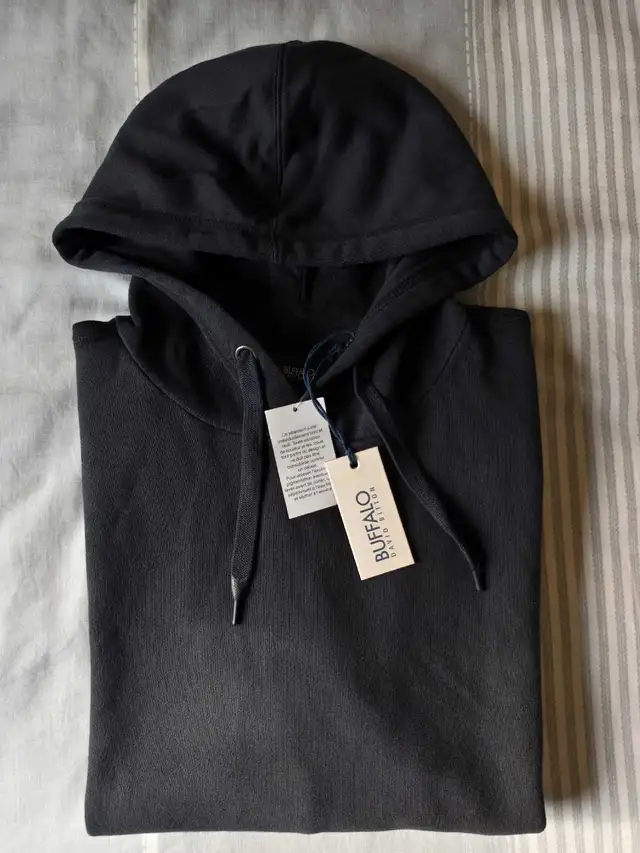 BUFFALO Hoodie new in Men's in Downtown-West End - Image 5