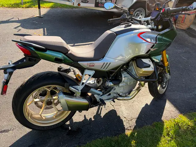 2023 Moto Guzzi V100 Mandello S, Italian V-Twin beauty in Sport Touring in Kitchener / Waterloo - Image 3