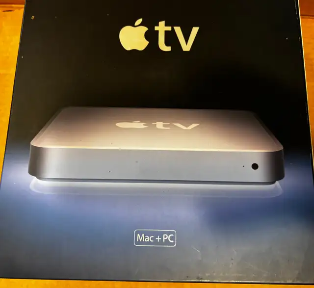Original Apple TV in General Electronics in City of Toronto - Image 3