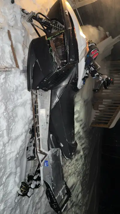 Looking to trade or best offer, wanting to get rid of my Ski-Doo 800. This snowmobile is in used con...