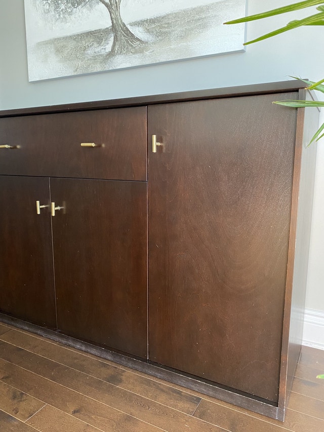 Buffet en bois Wood buffet/ hutch/ Buffets et vaisseliers