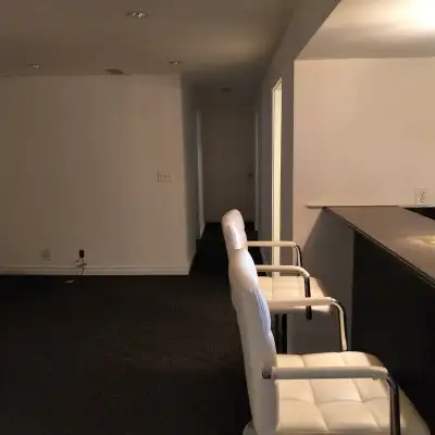 Room for rent TV in room Keyed locking door Parking Good day I am seeking a roommate for my house. I...