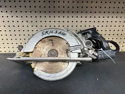 Slilsaw Wormdrive Circular Saw Item # 146901 In working condition! Needs a new cord and theee is a c...