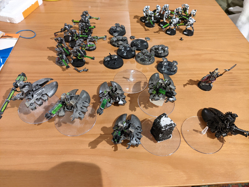 Used, Warhammer 40k Necron Army (45 minis + 6 destroyers) for sale  