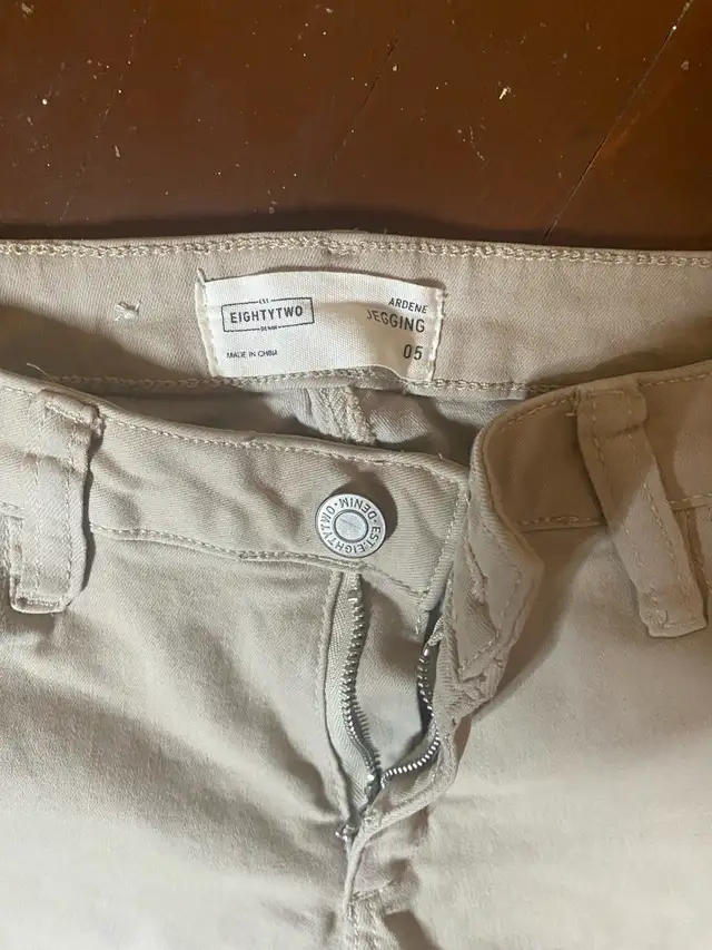 EightyTwo tan Jeans516252487994593281